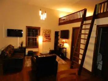 Downhill Lodge 4