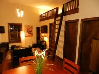 Downhill Lodge 7